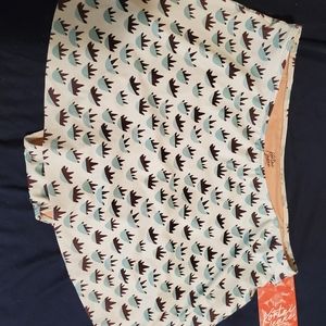 Large kortni jeane mint bowls who wears short skir